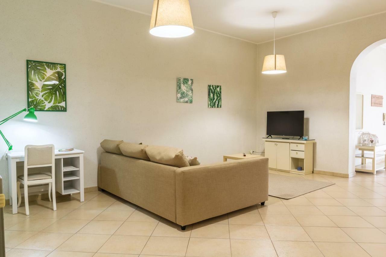 Casa Amica Apartment จีอาร์ดีนี นักซอส ภายนอก รูปภาพ